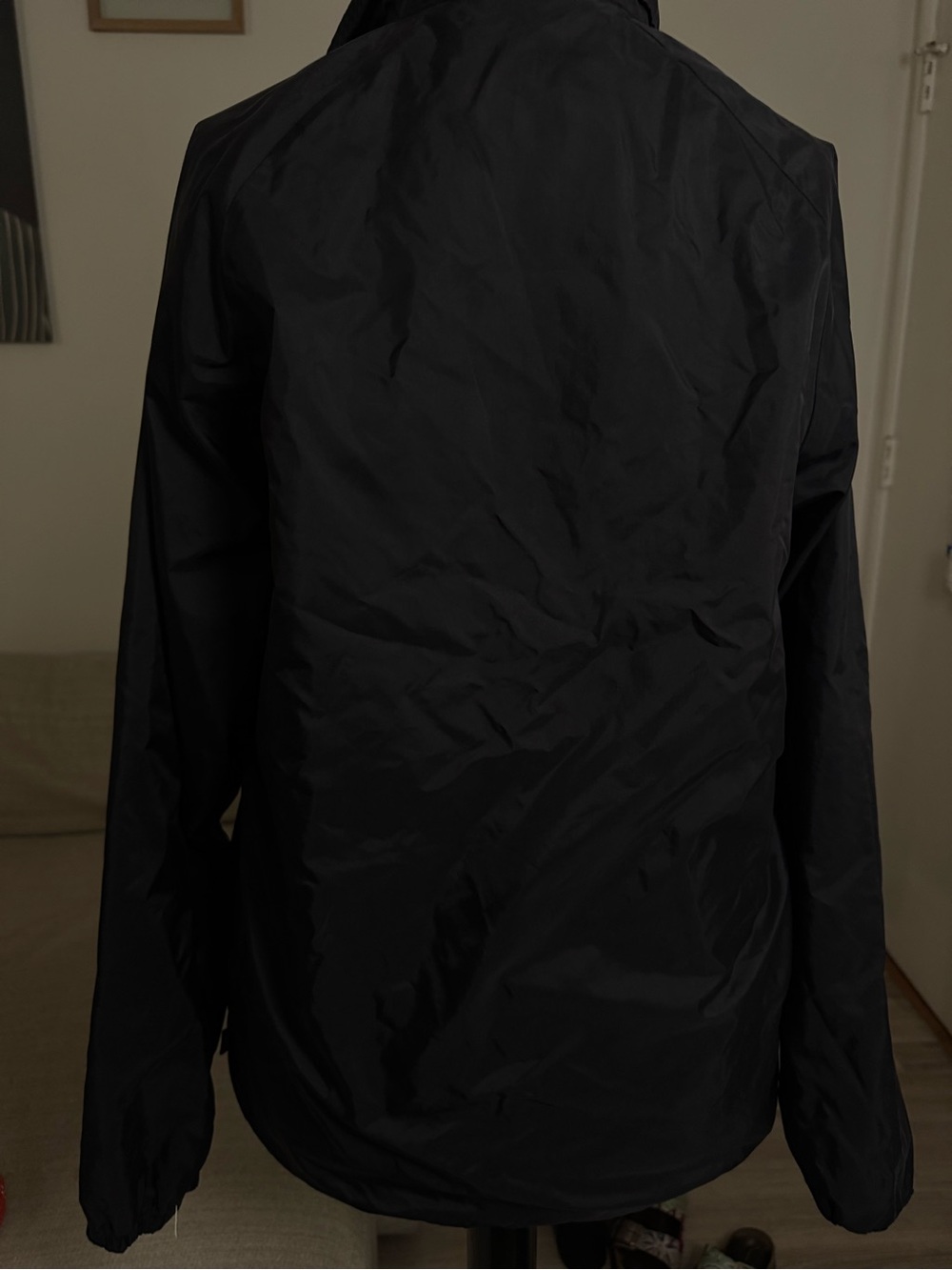 Vans Off The Wall Black Coach Jacket Windbreaker Snap Front Size Small - Picture 3 of 4
